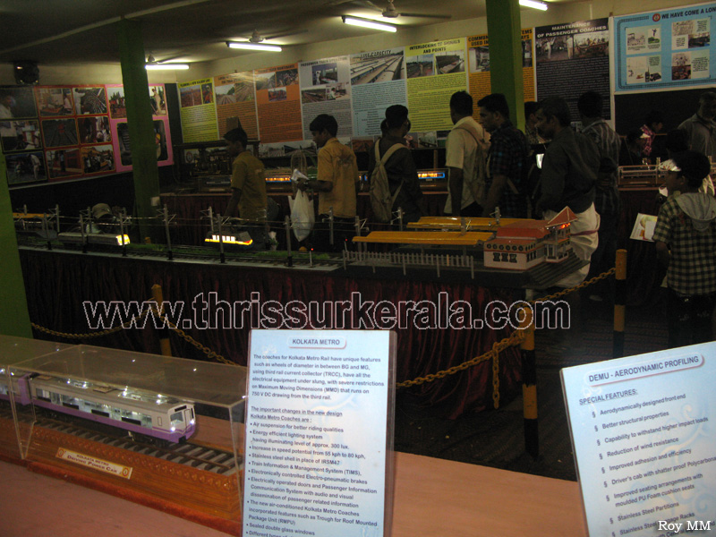 thrissur-pooram-exhibition-2011 (137)